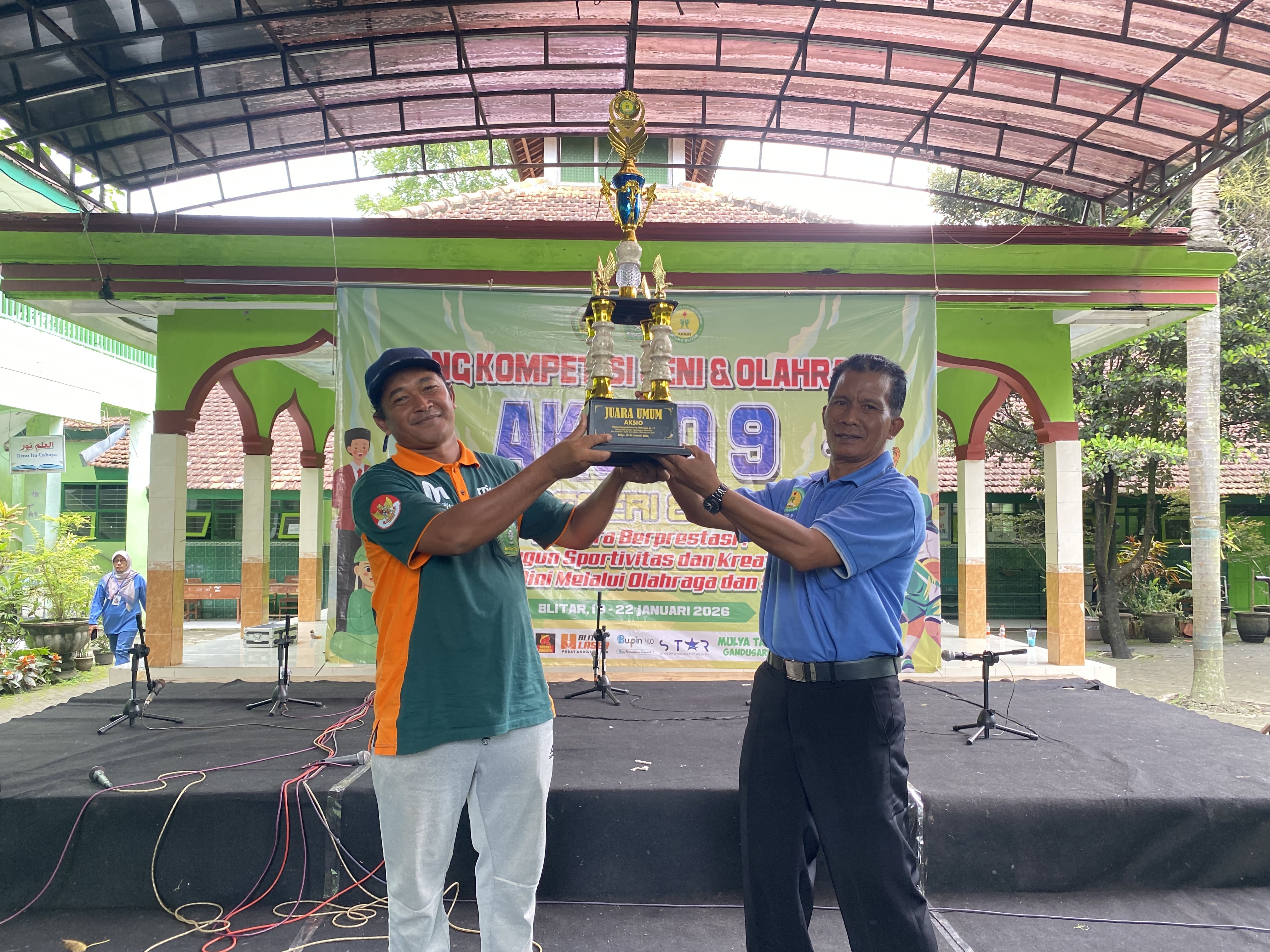 MTsN 8 Blitar Gelar AKSIO 9, 820 Peserta SD dan MI Meriahkan Ajang Prestasi